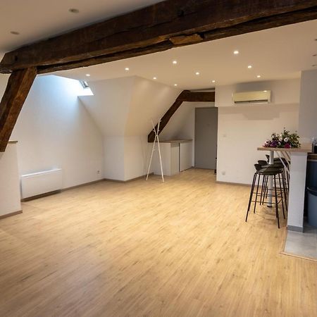 Magnifique appartement rénové dans résidence Saumur Exterior foto